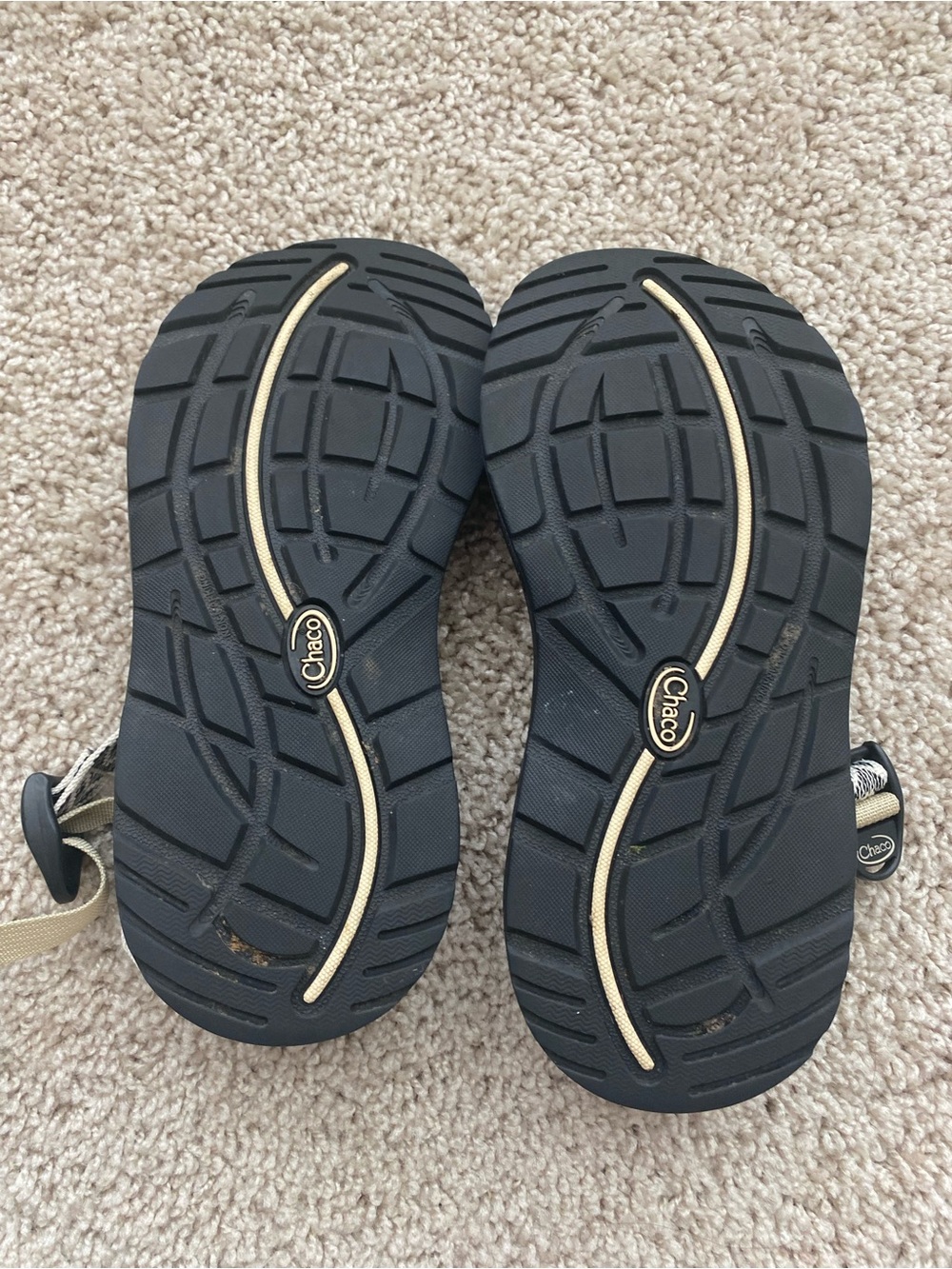 Chaco Women's Z/2 Classic Wide Sandals - Trine Black/White Sz 6 - Picture 5 of 10
